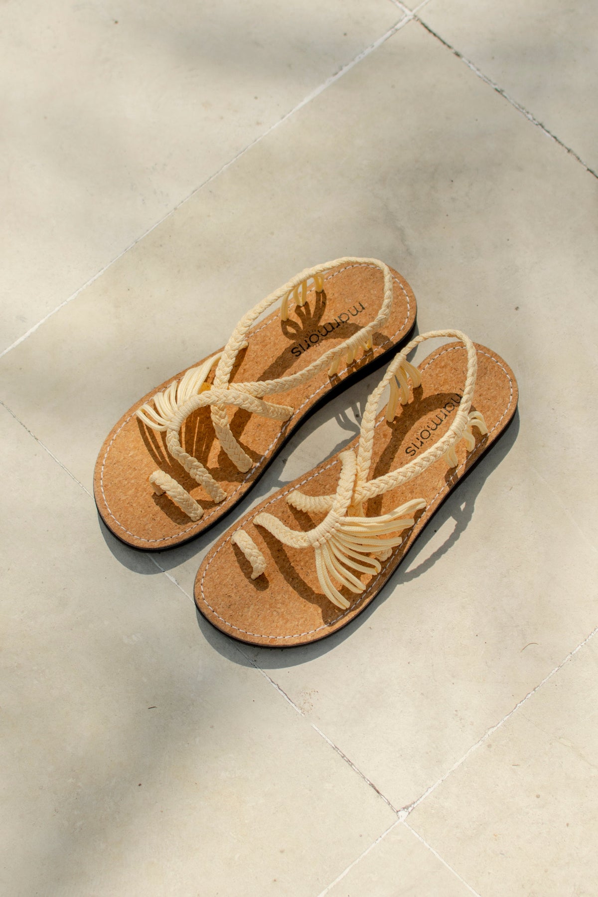 EXPLORE-CREME-CORK