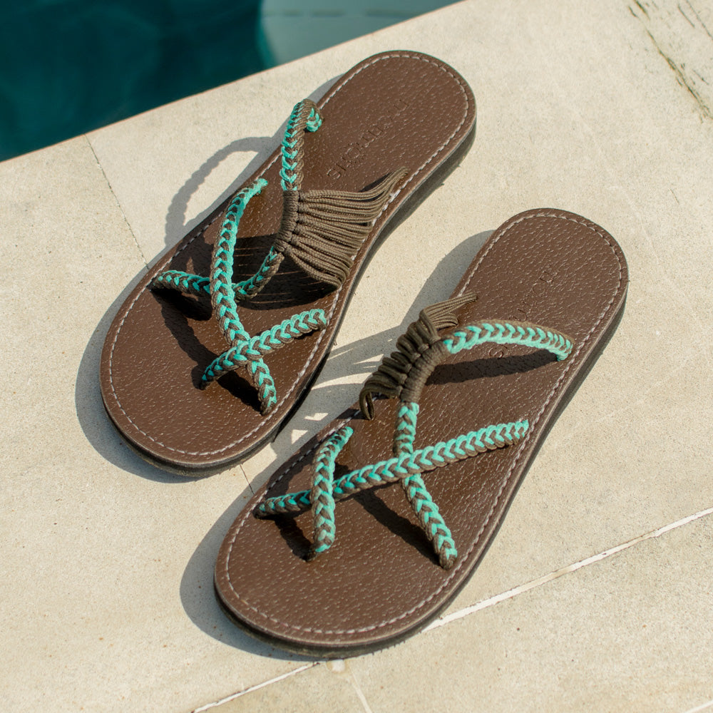 SEASIDE-TURQUOISE-GRAY